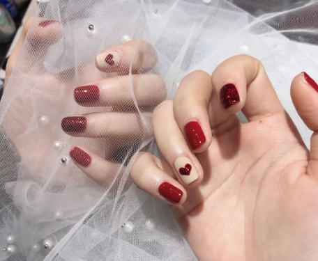 2021春节美甲图片大全红色显白13