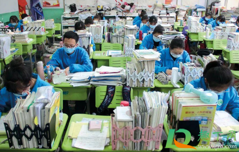 高三2021年二模考试能决定高考成绩吗1