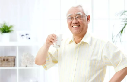 老人可以把奶粉和在粥中么1
