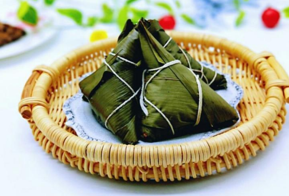包粽子可以用针线绑吗1