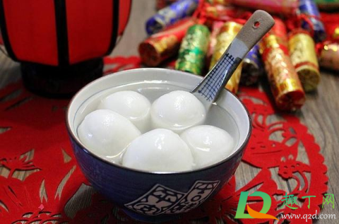 速冻汤圆是解冻了煮还是直接煮1