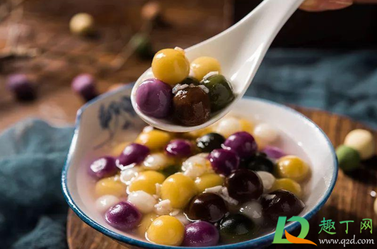 小汤圆煮好后怎么让他不粘在一起1