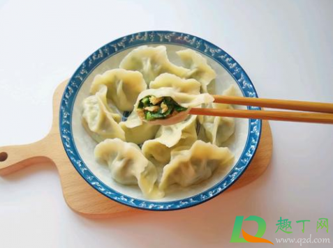打新冠疫苗可以吃韭菜饺子吗1