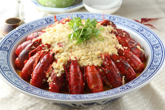 小龙虾买大的划算还是小的划算1