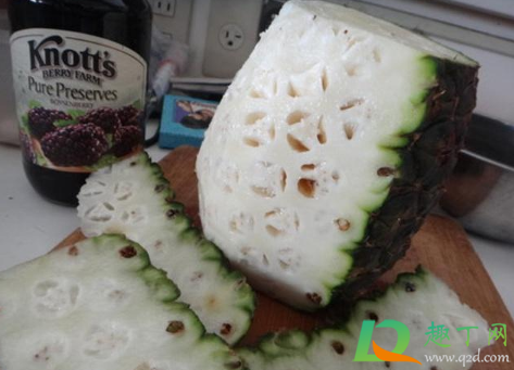 凤梨肉是白色的能吃吗1