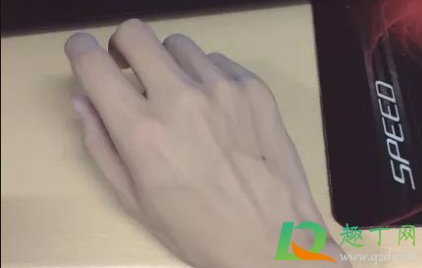 手指毛孔粗大如何改善2