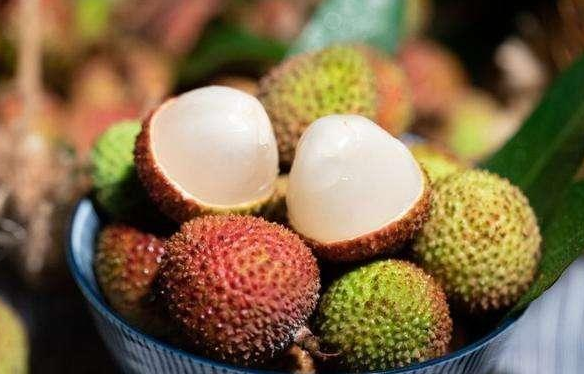 吃荔枝上火可以喝盐水吗2