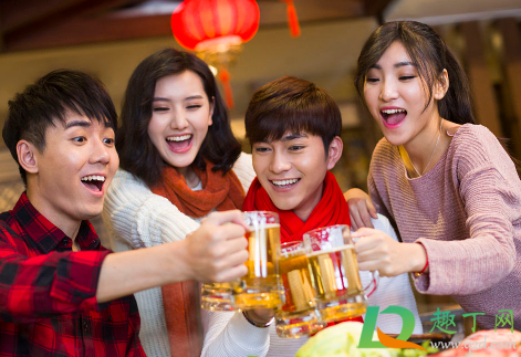几个好朋友吃饭为什么不喊我2