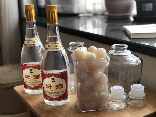 荔枝泡酒可以把皮带进去吗2
