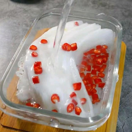 雪碧泡萝卜可以放进冰箱里面吗3