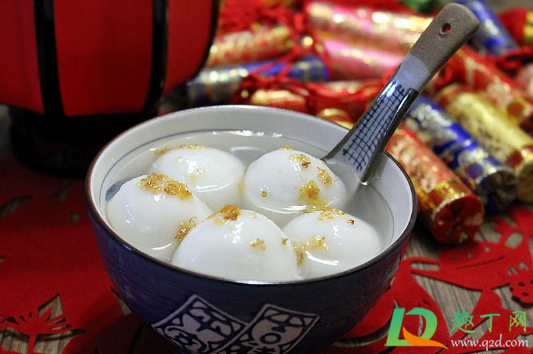 煮汤圆什么时候放糖好3