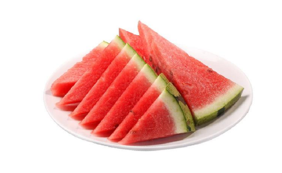 西瓜底部是偏黄好还是偏白的好3