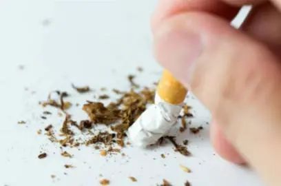 “洗牙”对牙齿有伤害吗？医生：5类人群尽量别洗牙，不要不在意