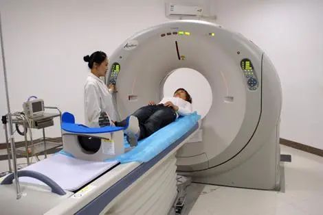 什么是“过度医疗”？专家呼吁：很多手术不该做，很多药也不该吃