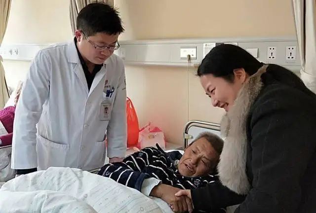 什么是“过度医疗”？专家呼吁：很多手术不该做，很多药也不该吃