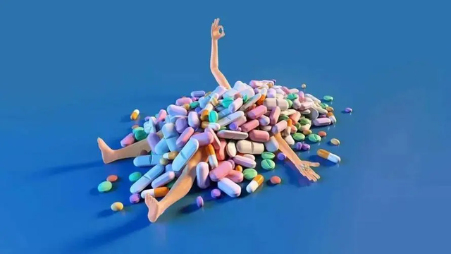 喝水后一直小便的人，与半天不去厕所的人，谁的身体更健康？