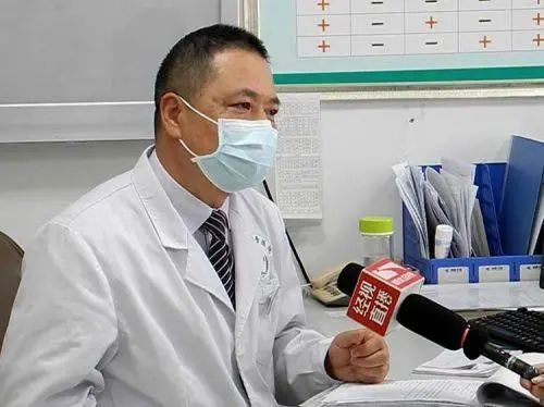 42岁男子不痛不痒，却查出肝癌，医生：身体这3处发臭，早做筛查