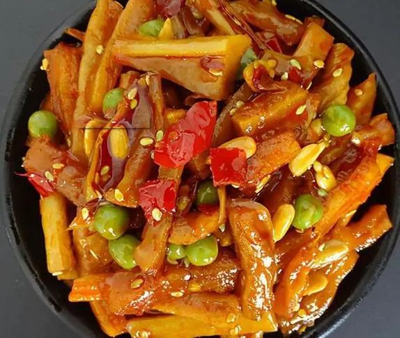 糖尿病患者不能吃馒头？医生提醒：真正不能吃的，或是这4种食物