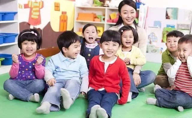 春天是孩子长高黄金季，记牢这4个“长高秘诀”帮助娃快速长高！