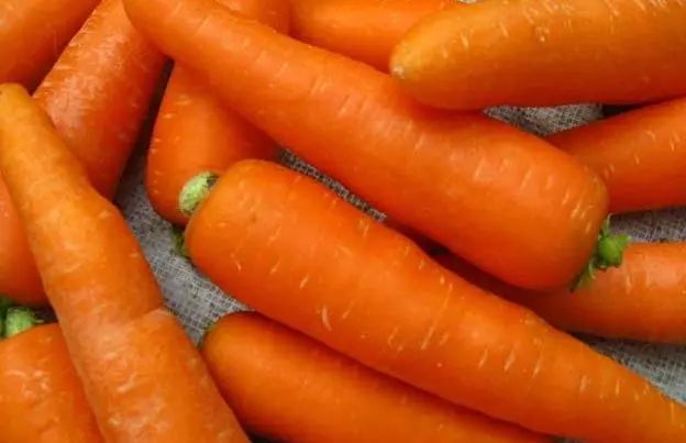 土豆，是糖尿病的“催化剂”吗？医生：控血糖，这7种蔬菜需少吃