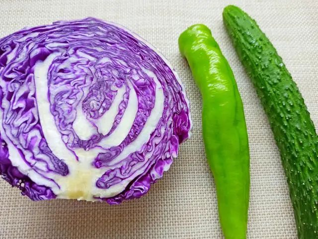 春节大鱼大肉时，别忽略了这道凉拌菜，爽口解腻，成本不过3块钱
