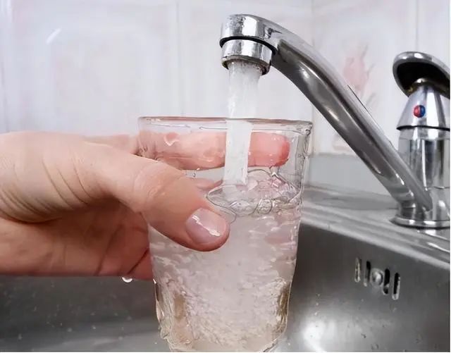 长期喝“电热水壶”烧的水，会给身体带来影响吗？尽早了解一下