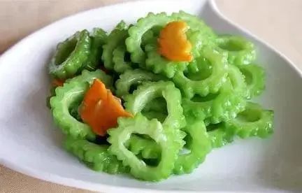 常吃苦瓜，好处或“不请自来”！但要牢记5个禁忌，别再犯错