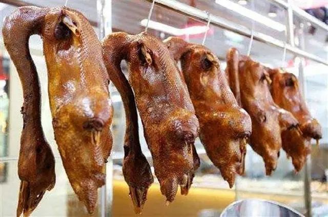 鹅肉，是癌细胞的“催化剂”吗？劝告：这4种肉，请嘴下留情