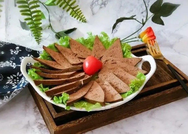 与西红柿相克的食物有哪些？两者最好不要一起食用，尽量引起重视