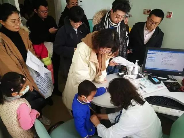身高“抑制剂”被发现，牛奶也在其中？儿科医生：少让孩子吃