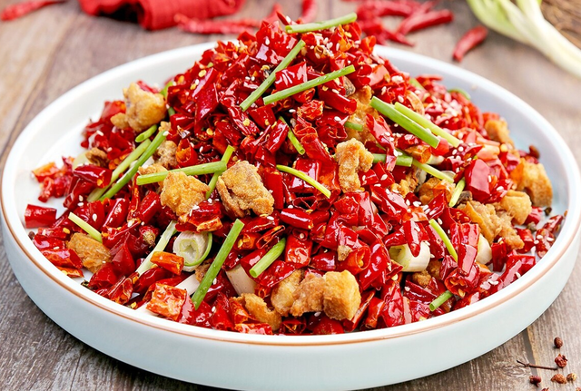 深秋进补正当时，牢记3种食物要少吃，或会越补越伤，建议了解