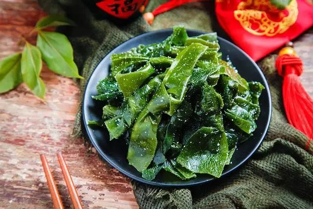 查出结节怎么办？医生：少吃4类“发物”，结节或慢慢缩小