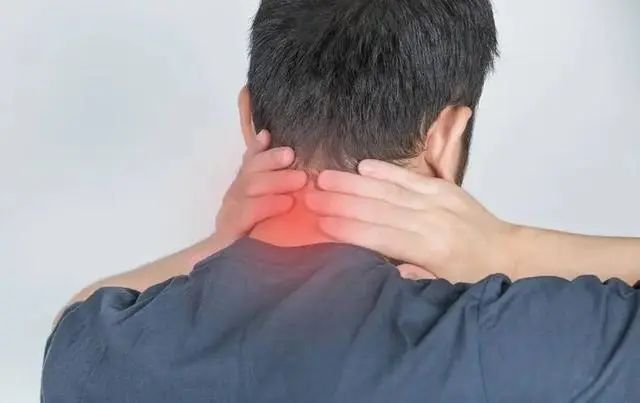 血压正常，却经常“头晕”是咋回事？提醒：这6种因素要多注意！