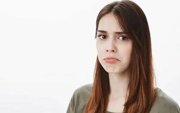 经常打嗝，是胃肠有问题吗？医生：未必，或还有这6种情况