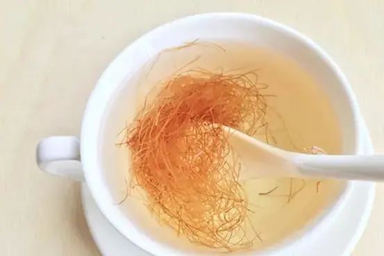 蒲公英的“黄金搭档”，坚持泡水喝，肝变红润，睡眠也好了