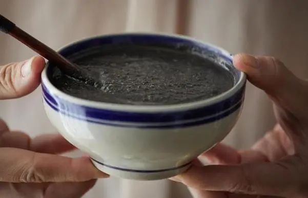 提醒糖尿病人：4种早餐升血糖，要少吃，2种早餐降血糖，可常吃