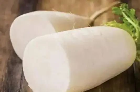 白萝卜是结节“加速器”？消化科医生：不想结节癌变，或少吃4物
