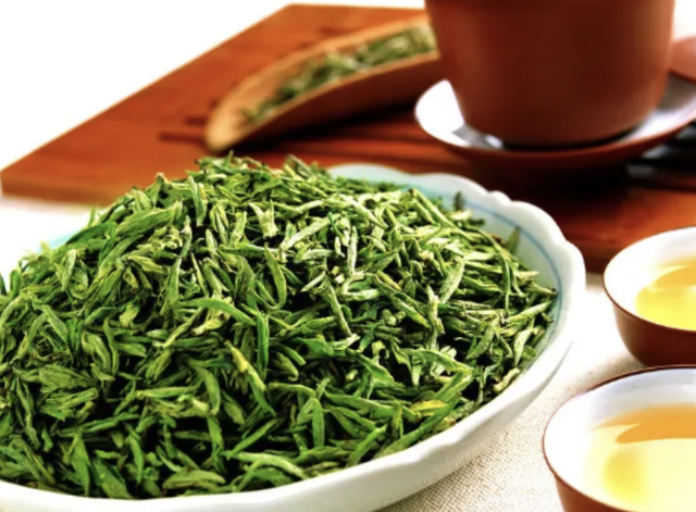 高血脂不能吃豆腐？医生：7种降脂食物常吃，血脂或“偷偷”下降