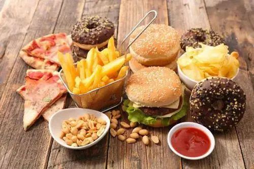这些“垃圾食品”建议大家在平时尽量少吃，不妨了解一下