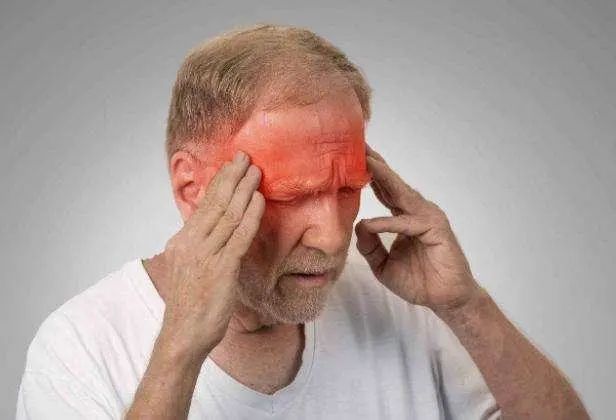 多走路可以降血脂吗？医生：多吃5种食物，或比走路效果更好