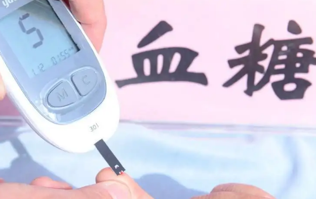 多走路可以降血脂吗？医生：多吃5种食物，或比走路效果更好