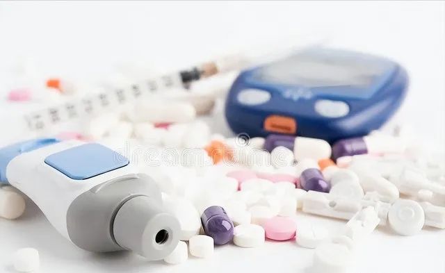 55岁大爷，糖尿病离世，医生忠告：高血糖的人，3种蔬菜要少吃