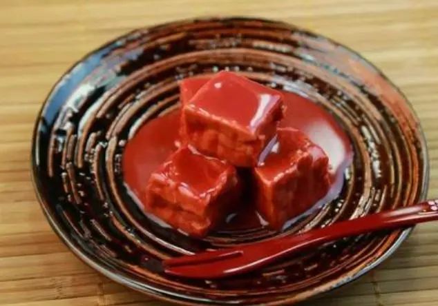 医生：长期吃降压药的人，平时尽量少吃6种食物