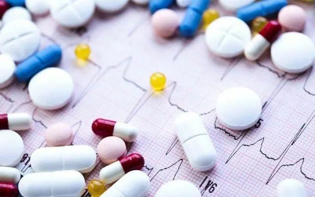 预防冠心病，前提要睡好，医生：调理心血管健康，4个秘诀很重要