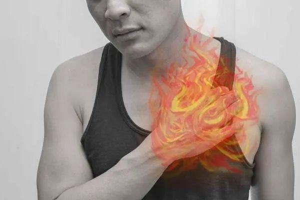 “桃子”不能随便吃？医生：6类人平时尽量少食用，不妨尽早了解