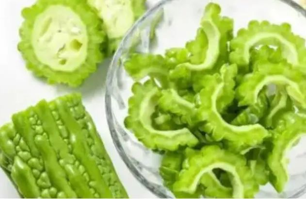 苦瓜不能随便吃？医生：4种人平时尽量少食用