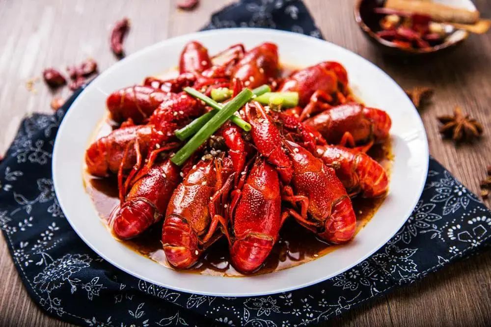 饭店“最脏的”4道菜，厨师下饭店从来不点，很多人却经常在吃
