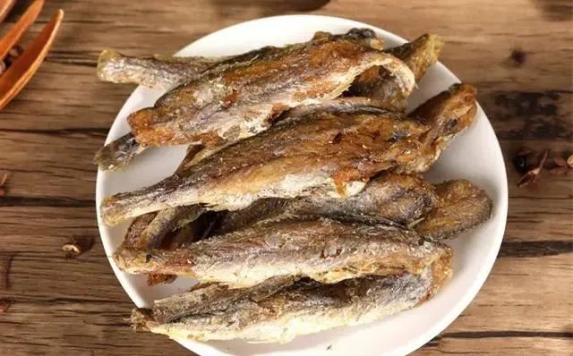 公认的8大下酒菜，吃过4种的都是老酒鬼，道道经典，你吃过几种