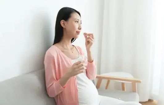 中国脑梗越来越多，是叶酸吃少了吗？提醒：这3种食物或要少吃