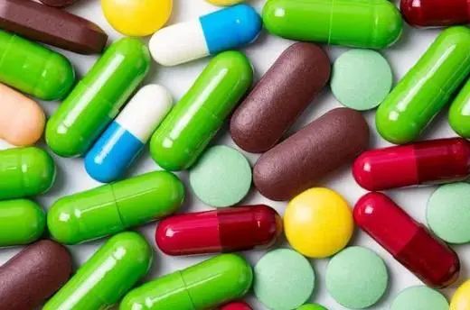 医生提醒：酒后若出现5个症状，或是“胰腺炎”，别不当回事